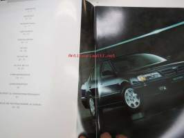 Nissan Maxima QX 1999 -myyntiesite