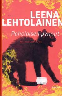 Paholaisen pennut, 2012. Huikea päätös henkivartija Hilja Ilveskerosta kertovaan itsenäiseen trilogiaan.