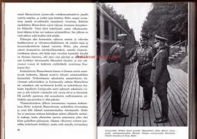 Tuntematon Mannerheim - Katkelmia sodan ja politiikan poluilta, 1967. Kertoo lähipiirin asioita Marsalkasta, joita et ole aiemmin tiennyt. Hyvä erilainen reality.