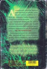 Ikiyö, 2003. 1. painos.                                                           Venäjällä tapahtuu arvonkuljetusauton ryöstö, jossa varastetaan ydinlataus.