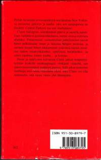 Murhaava rakkaus, 1989.                                                          Pyhän Anselmin arvossapidettyä seurakuntaa New Yorkissa ravistelee järkytys ja