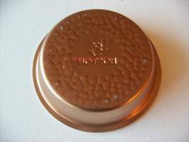 Yes Sir Boston   mainos tuhkakuppi metallia  10x2 cm