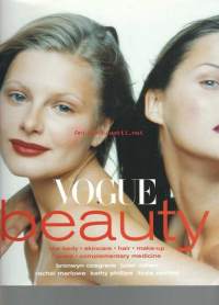 &quot;Vogue&quot; Beauty Paperback – March 4, 2002 by Katherine Philips (Author), Vogue  kirja painaa 1,2 kg