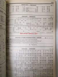 Thomas Cook Overseas Timetable 1982 - Railway and road services quide - Juna ja tie opas, katso sisältö kuvista tarkemmin