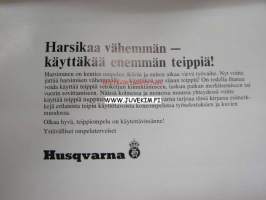 Husqvarna tejpsy teippaa ja ompele -esittelykirja