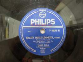 Philips P 40075 H Veikko Tuomi - Haasta mulle lemmestä / Jambalaya -savikiekkoäänilevy, 78 rpm