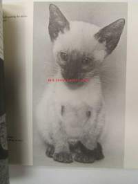 The Batsford book of The Siamese Cat