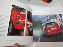 Mercedes-Benz - A-sarja -myyntiesite -brochure