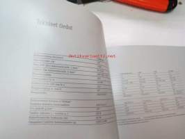 Mercedes-Benz - Uudet C-sarjan farmarit -myyntiesite -brochure
