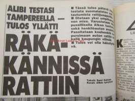 Alibi 1989 nr 9, sis. mm. artikkelit / kuvat / mainokset; Jammu, Harri Sallinen, Tapani Mäkinen, Miika Kortekallio, Petteri Snell, katso sisältö kuvista tarkemmin.