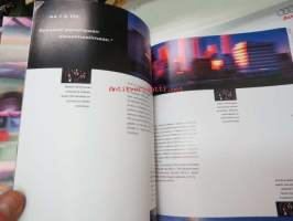 Audi A4 1997 -myyntiesite