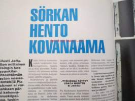 Alibi 1996 nr 11, sis. mm. artikkelit / kuvat / mainokset; Keijo Kivelä, Kim Löfgren, Markku Hiltunen, Timo Helin, Aulis Hinkkuri, Kari Natunen, Vesa Laukkanen,