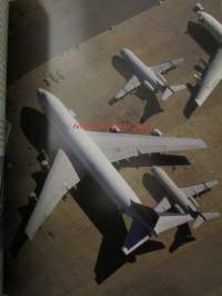 Giant Jetliners