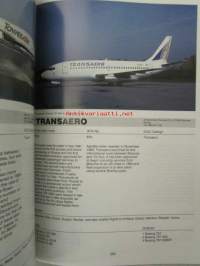 Airlines Worldwide - Over 280 airlines described and illustrated in colour