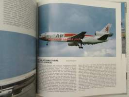 Douglas DC 10 - Airline Markings 2