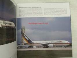 Boeing 767 - Airline Markings 10