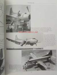 Martinliners - The Martin Twins, 202 to 404