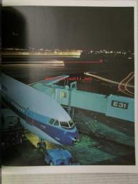Jetliners USA - The World&#039;s HighestConcentration of Commercial Aircraft - Osprey Colour Classic