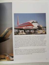 Jetliners USA - The World&#039;s HighestConcentration of Commercial Aircraft - Osprey Colour Classic