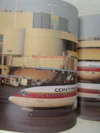 Jetliners USA - The World&#039;s HighestConcentration of Commercial Aircraft - Osprey Colour Classic
