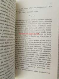 Aseet pois!