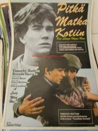 Pitkä matka kotiin / Den Långa Vägen Hem, pääosissa Timothy Hutton, Brenda Vaccaro, Robert Markowitz, ohjaus Robert Markowitz -elokuvajuliste