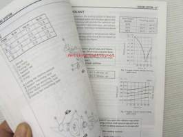 Suzuki GSX-R750 Service manual (part 99500-37080-01E) -huolto-ohjekirja