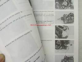 Suzuki VL1500 Service manual (part 99500-39160-01E) -huolto-ohjekirja