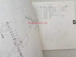 Suzuki GSX-R750 WN (GR7BA - GR7BB - GR7BC - GR7BD), Parts Catalogue -varaosaluettelo