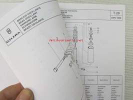 Gilera Typhoon XR 50 KAT Catalogue of Spare Parts 594223 -varaosaluettelo, katso kuvista mallimerkintä tarkemmin