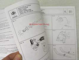 Piaggio Hexacon 125/150 c.c. Catalogue of Spare Parts 406652  -varaosaluettelo, katso mallit kuvista tarkemmin.
