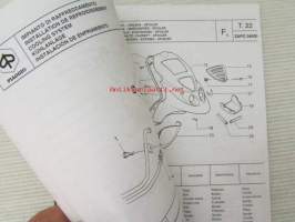 Piaggio NRG Catalogue of Spare Parts 406907  -varaosaluettelo, katso mallit kuvista tarkemmin.