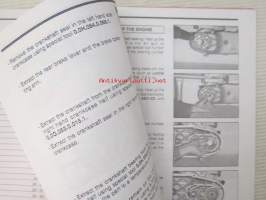 Derbi Monobloc engine Workshop Manual -korjaamokäsikirja, katso tarkemmat malli merkinnät kuvista