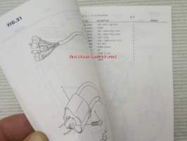 Suzuki DR650RS (SP21A / SP42B) DR650RSL, DR650RSUL Parts Catalogue -varaosaluettelo
