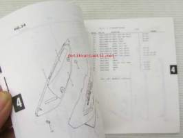 Suzuki DR650SET (SP46A / SP46B) Parts Catalogue -varaosaluettelo, katso mallit tarkemmin kuvista.