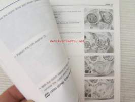 Suzuki VL125 Service Manual -huolto-ohjekirja
