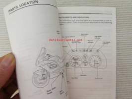 Honda Pan European ST1100 Owner&#039;s Manual -omistajan käsikirja