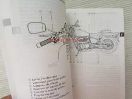 Suzuki VZ800 Owner´s manual -käyttöohjekirja