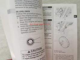 Suzuki VZ800 Owner´s manual -käyttöohjekirja