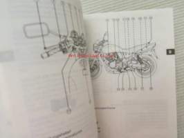 Suzuki GSX750 Owner´s manual -käyttöohjekirja
