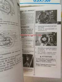Suzuki GZ125 Owner´s manual -käyttöohjekirja