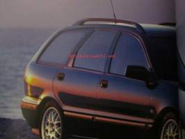 Volvo V40 -myyntiesite