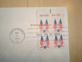 USA:n lippuaihe 1973 USA ensipäiväkuori FDC neljällä postimerkillä