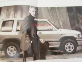 Opel Monterey -myyntiesite