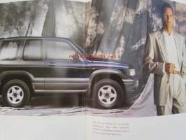 Opel Monterey -myyntiesite