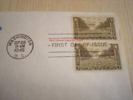 Honoring the Armed Services: U.S. Army 1945 USA ensipäiväkuori FDC, WWII, 2. maailmansota, kahdella postimerkillä