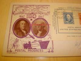 Postimerkki 100-vuotta Centenary U.S. Postage Stamp 1847-1947 USA ensipäiväkuori FDC Souvenir Sheet, mulla on kymmeniä erilaisia postimerkin 100-vuotis