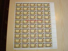 YK Pääsihteeri Dag Hammarskjöld täysi 50 postimerkin arkki vuodelta 1962, USA.