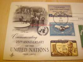 YK, Yhdistyneet Kansakunnat, United Nations 1945-1970, USA, ensipäiväkuori, FDC. Dag Hammarskjöld, Adelaide Stevenson, 6 erilaista postimerkkiä.