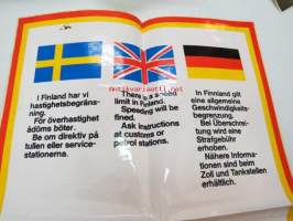 Suomi - nopeusrajoituksia, monikielinen informaatiotarra -tarra
